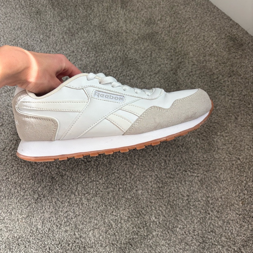 Reebok women’s White and Tan Sneakers